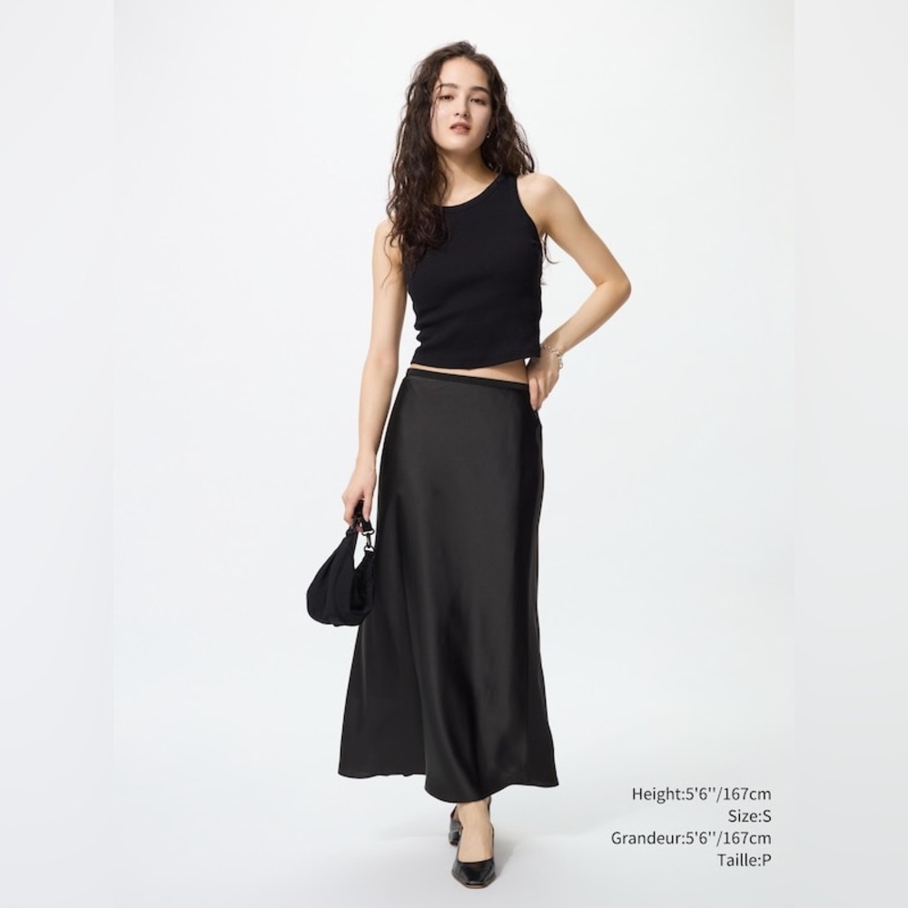 Uniqlo black maxi slip skirt